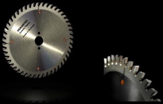 HM_KREISS_GEBLATT_Universal_shad_finish_kleiner.jpg